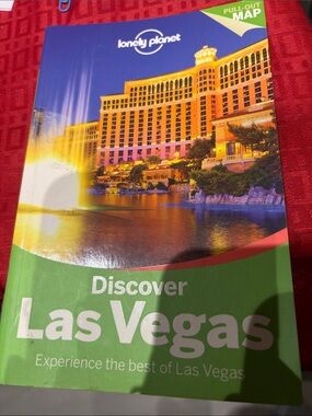 Lonely Planet Discover Las Vegas Guidebook - Green Cover